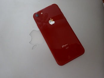 2018May25-iPhone8Red - 1.jpg