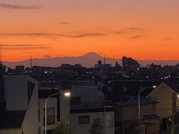 2019Nov16-Sunset1 - 1.jpeg